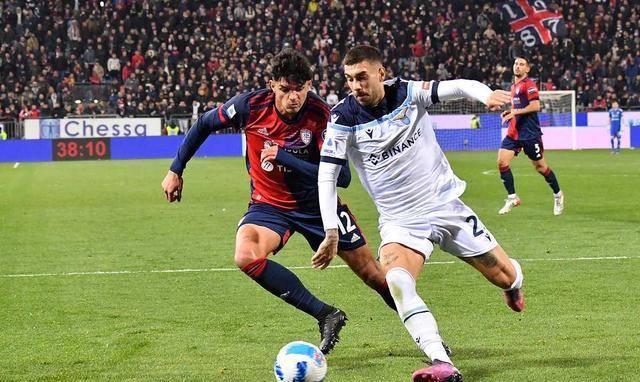 阿德托昆博 阿德托昆博