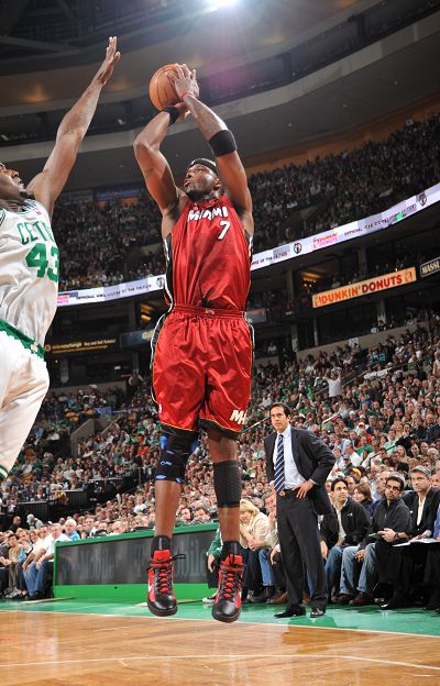 队友站位未 队友站位未